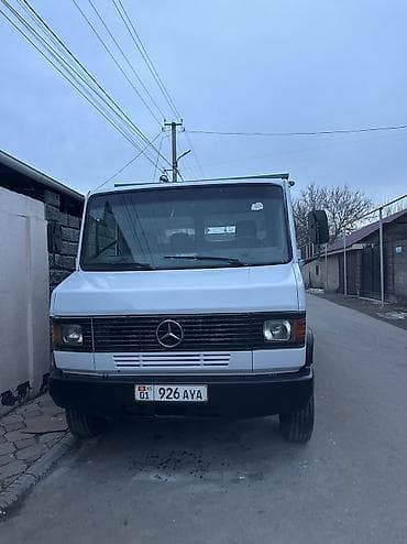 rav4 2023: Mercedes-Benz Vario: 1994 г., 4 л, Механика, Дизель — 1