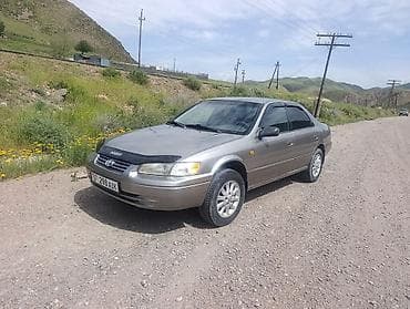 highlander 2012: Toyota Camry: 1997 г., 2.2 л, Автомат, Бензин, Седан — 4