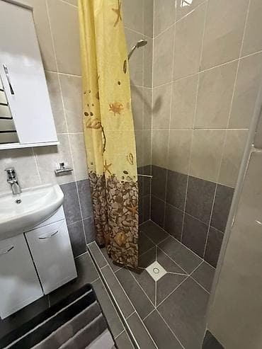 снять квартиру 3 комнаты: Коттедж, Париж, Чок-Тал, 8 мест — 2