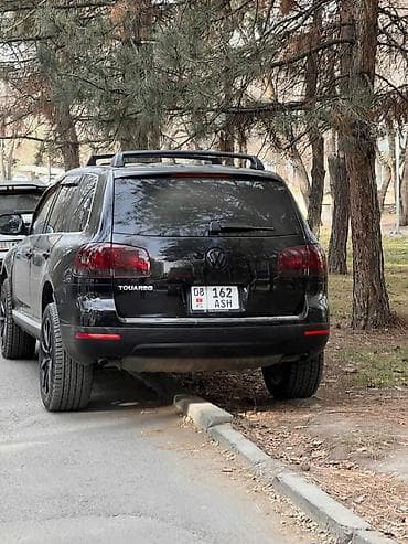 зима лето: Volkswagen Touareg: 2005 г., Внедорожник — 2