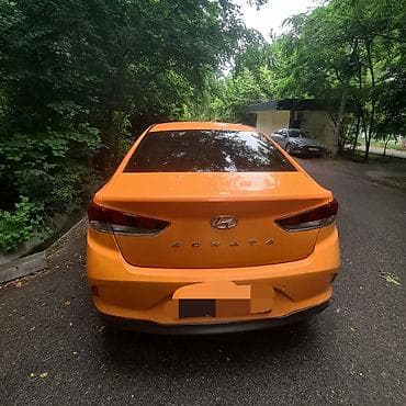 срочно только нал: Hyundai Sonata: 2019 г., 2 л, Автомат, Газ, Седан — 2