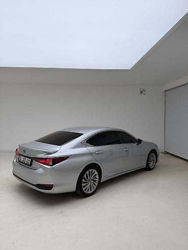 Продажа авто: Lexus ES: 2018 г., 2.5 л, Автомат, Гибрид, Седан — 4