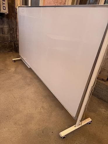 Передвижная маркерная доска на колесах - Большая двухсторонняя