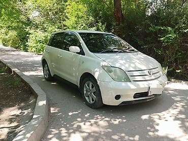 Toyota Ist: 2003 г., 1.3 л, Автомат, Бензин, Хэтчбэк at lalafo.kg Toyota Ist: 2003 г., 1.3 л, Автомат, Бензин, Хэтчбэк