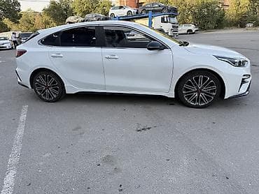 Продажа авто: Kia K3: 2019 г., 1.6 л, Автомат, Бензин, Хэтчбэк — 6