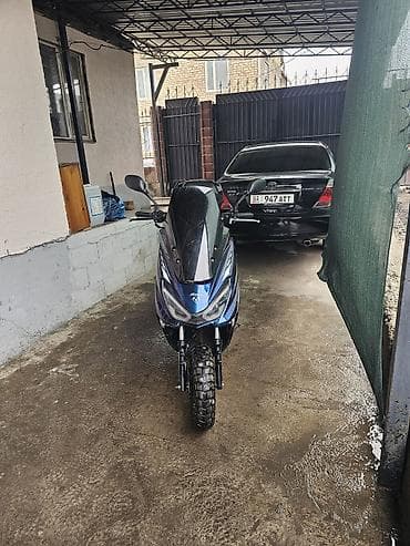 мото зйд: Тип скутера 150 куб. см, Бензин, Б/у — 8