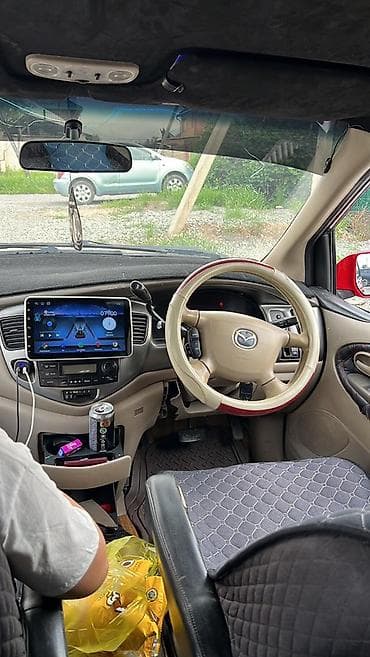 mazda 3: Mazda MPV: 2002 г., Минивэн — 2