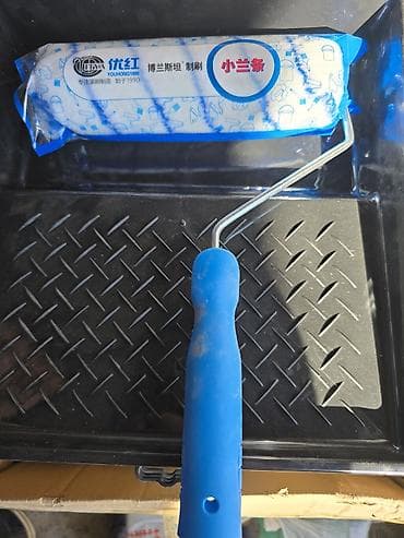 Малярный набор для покраски Состав: - Валик с удобной синей ручкой и