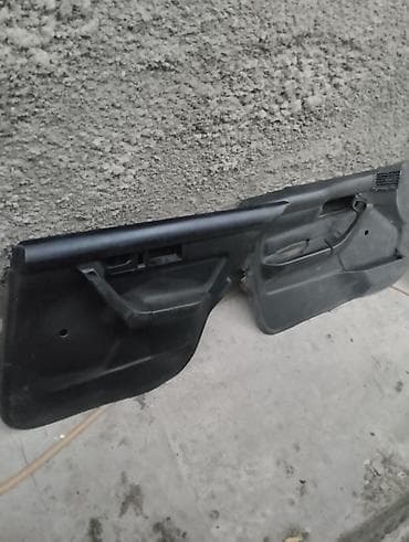 дверные карты на е34: Дверная карта BMW 1994 г., Б/у — 2