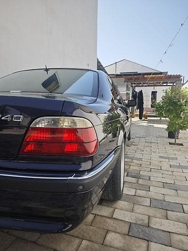 BMW 740: 1995 г., Автомат, Бензин, Седан