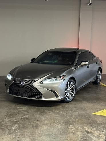 Скупка авто: Lexus ES: 2019 г., Седан — 3