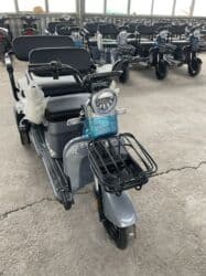 прикормочный кораблик с эхолотом и gps: Электро муравей фирмы УЯН ЦЕЛЬНОМЕТАЛЛИЧЕСКАЯ КАБИНА ПАРАМЕТРЫ КУЗОВА — 9