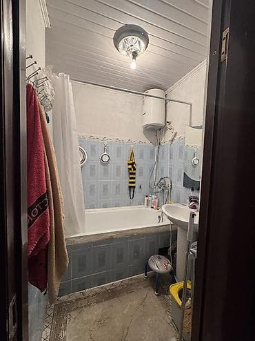 квартиры на иссыкуле: Сдаю квартиру 2 комнатную 2 этаж С мебелью полностью, заходи живи!) — 2