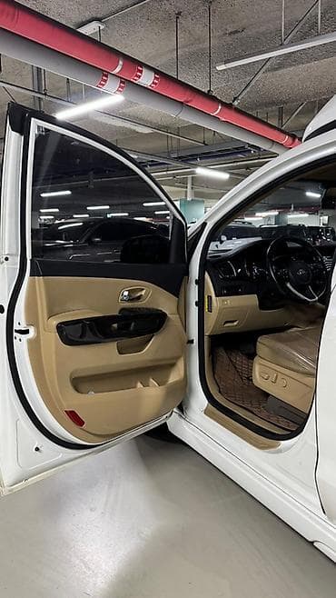 bmw 4 4: Kia Carnival: 2019 г., Минивэн — 8