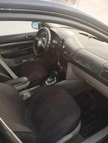 sprinter cdi: Volkswagen Golf: 2000 г., 1.6 л, Автомат, Бензин, Хэтчбэк — 5
