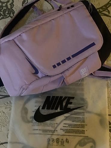 рюкзак nike air max: Продаю Nike Elite, носил 3 раза. Рюкзак хороший, качество топ. Есть — 4