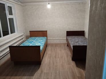 дома на продажу бишкек: 80 м², 3 бөлмө, Брондолгон эшиктер, Евроремонт, Унаа токтотуучу жай — 10