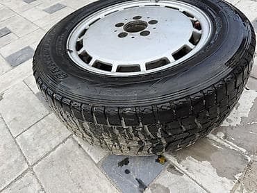 Транспорт: Дөңгөлөктөр монтажда 235 / 75 / R 15, Кыш, Колдонулган, 1 даана, Жол тандабастар (АТ/МТ), Темир, тешиктери - 6 — 2