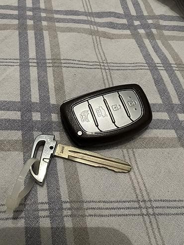 ключ на машину: Ключ Hyundai — 3