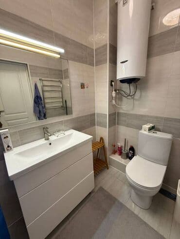 суточный квартира 2: 2 комнаты — 6