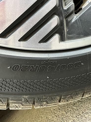 50: Колеса в сборе 235 / 50 / R 20, Зима, Легковые, Литые — 2