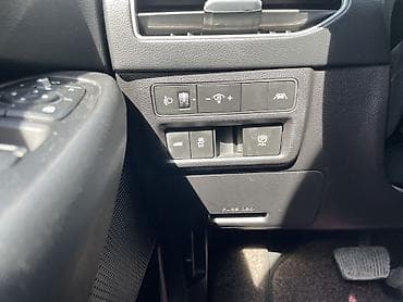 es 300 h: Hyundai Sonata: 2019 г., 2 л, Автомат, Газ, Седан — 10