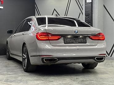 BMW 740: 2019 г., 3 л, Автомат, Бензин, Седан