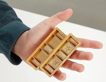 золотой ворон: Jenga Gold — настольная игра Hasbro с «золотыми» брусками. Цена - 350 — 3