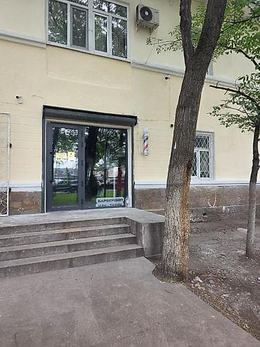 оборудование бизнес: Магазин, В жилом доме, 50 м² Не действующий, Без оборудования, С ремонтом, Вода, Канализация, Отопление, Отдельный вход, 1 линия, Комната для персонала — 8