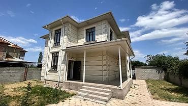 продаю дом в киргизии 1: Дом в селе Таш-Добо (Воронцовка) Новый двухэтажный просторный дом с — 1