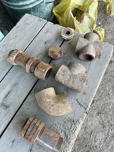 колонка для скважины: Набор чугунных/стальных резьбовых фитингов для трубопроводов. В — 1