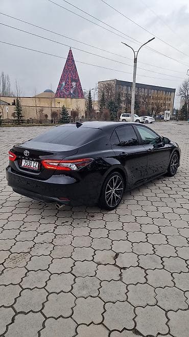 Унаа сатуу: Toyota Camry: 2020 г., 2.5 л, Автомат, Бензин, Седан — 2
