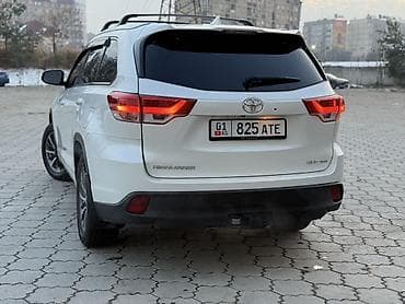 crown 2018: Toyota Highlander: 2018 г., 3.5 л, Автомат, Бензин, Кроссовер — 3