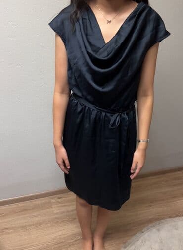 свадебные платья бишкек цены: Очень красивые платья на праздники, размер М, почти новые, один раз — 3