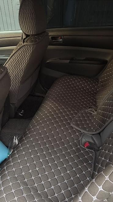 Toyota Prius: 2008 г., 1.5 л, Автомат, Гибрид, Хетчбек — 4