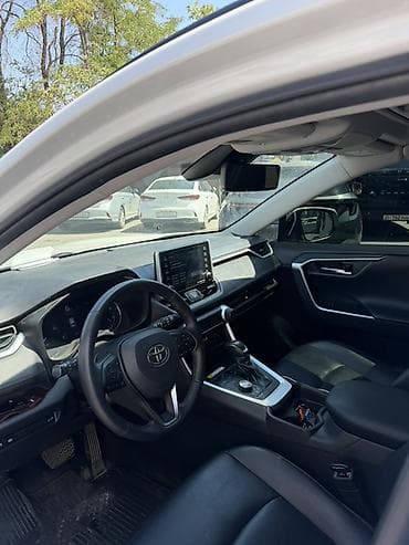 калыб: Toyota RAV4: 2019 г., 2.5 л, Автомат, Гибрид, Кроссовер — 5