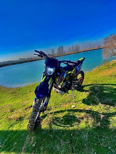 Эндуро/кросс мотоцикл с водяным охлаждением 450 кубов Основные — 1