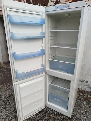 akai dx 49: Холодильник Atlant, Двухкамерный — 3