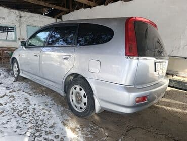продажа прицепов для легковых автомобилей бу: Honda Stream: 2002 г., 2 л, Автомат, Бензин, Минивэн — 3
