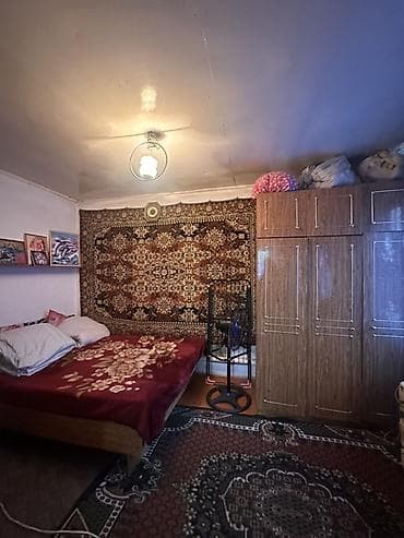 дом дордой моторс: 📍 В Сокулуке продается дом на участке 12 соток, 75 кв.м. 🏡Дом без — 6