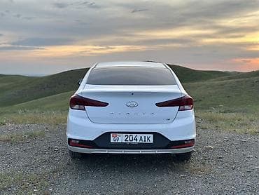 Продажа авто: Hyundai Avante: 2018 г., 1.6 л, Бензин, Седан — 5