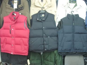 жилетк: Жилет пуховый 

Производство Индонезия — 2