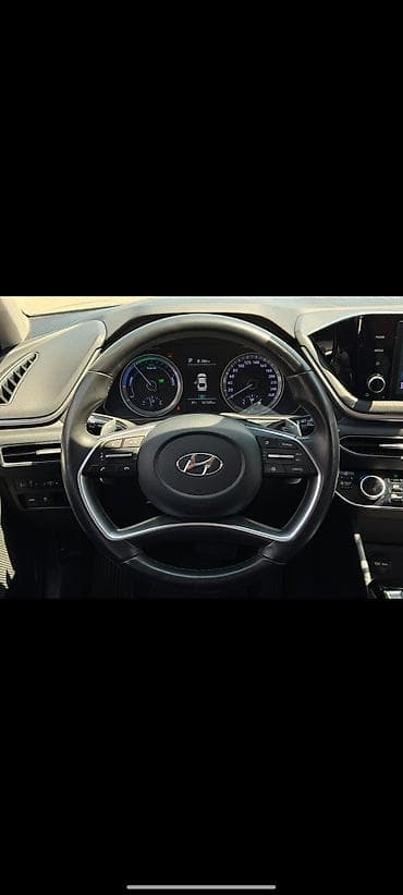 byd e2 2023: Hyundai Sonata: 2022 г., 2 л, Автомат, Гибрид, Седан — 5
