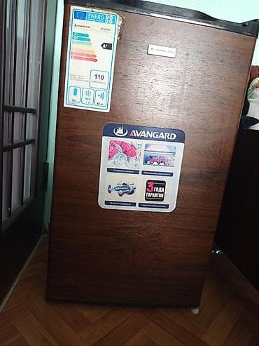 jack a2: Холодильник Avangard, Минихолодильник — 1