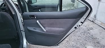 Toyota Allion: 2002 г., 1.8 л, Автомат, Бензин, Седан — 2