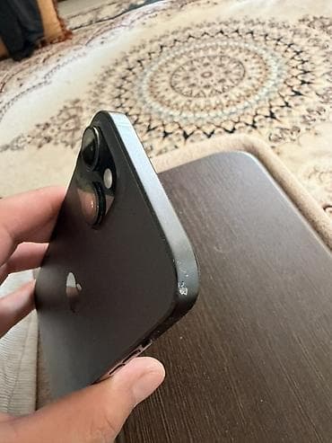 s 20fe: IPhone 15, Черный — 4