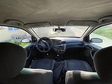 smart open: Ford Focus: 2001 г., 1.8 л, Механика, Бензин, Хэтчбэк — 3