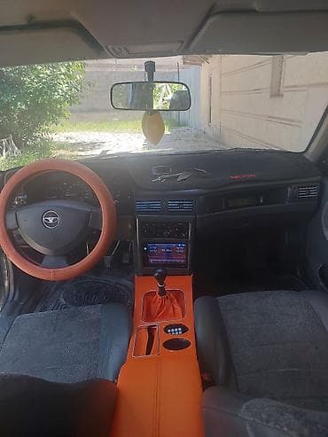 химичиска авто: Daewoo Nexia: 2005 г., 1.6 л, Ручные, Бензин, Седан — 8