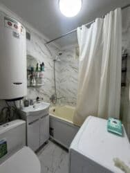 квартира ош дольго: 1 бөлмө, 32 кв. м, Жеке план, 3 кабат, Евроремонт — 7