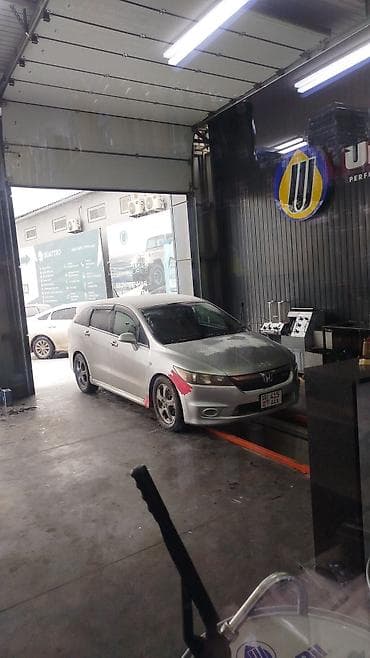 решетка стрим: Honda Stream: 2009 г., Вариатор, Бензин, Минивэн — 2